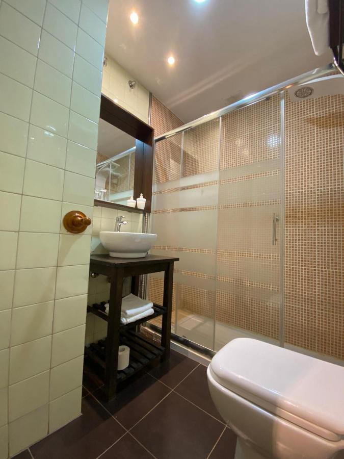 Hotel Villaneila מראה חיצוני תמונה
