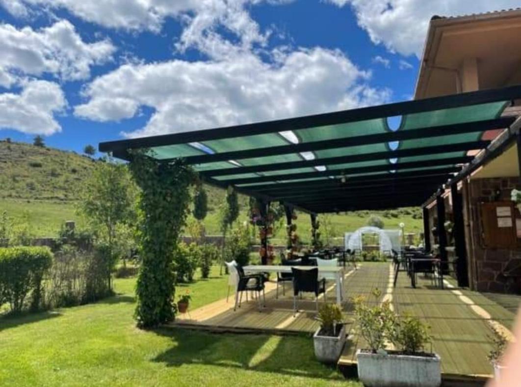 Hotel Villaneila מראה חיצוני תמונה
